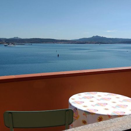 Appartamentino Panoramico...Con Finestra Sul Mare! La Maddalena  Eksteriør billede